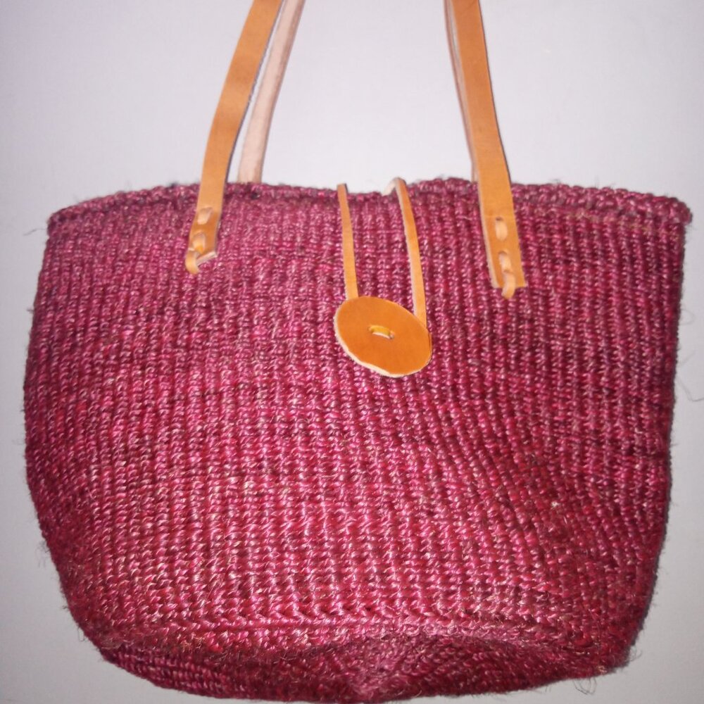 Large sisal Kiondo Kikuyu Kenya Tote bag